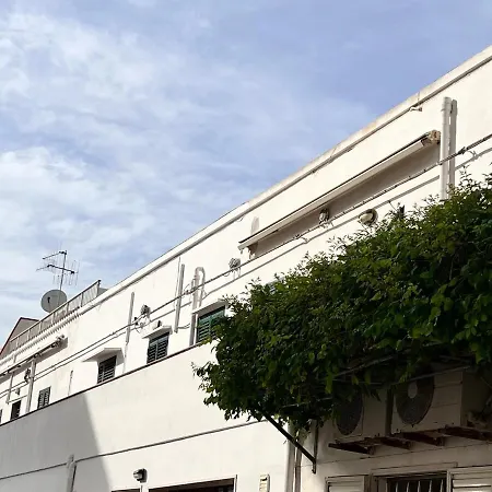 Lido Con Posto Auto